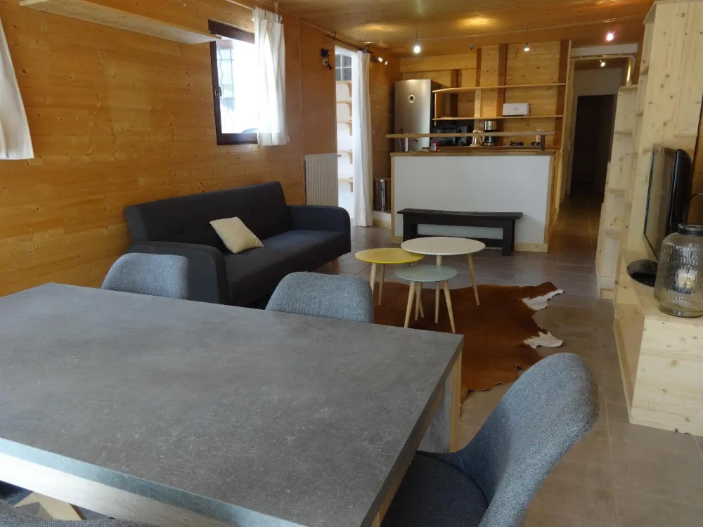 Ref. christian - charmant appartement entièrement rénové