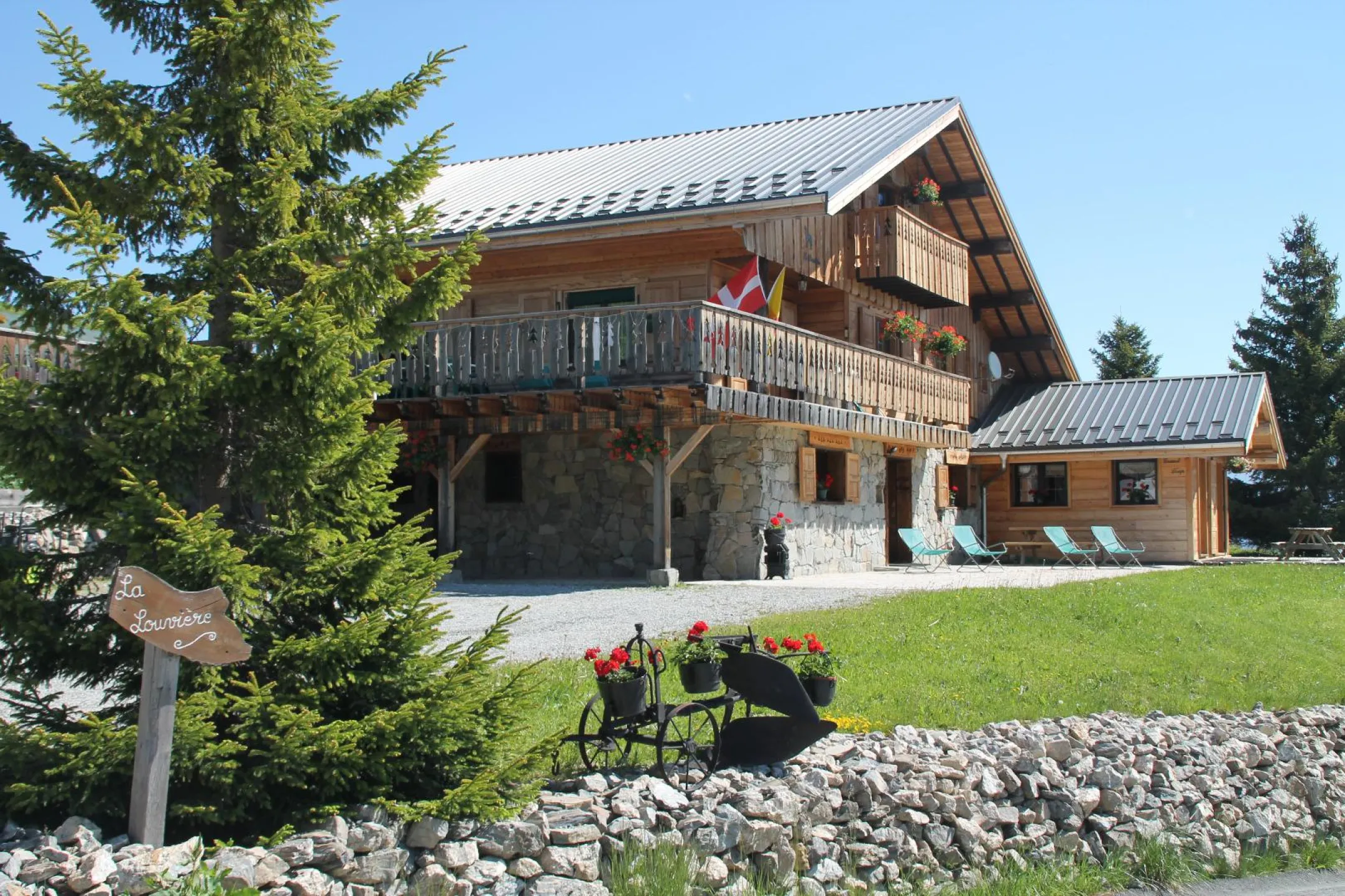 Appartement Petit Loup 55m2 6 personnes au rez-de-chaussée du chalet la Louvière