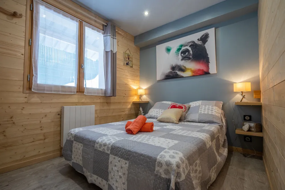 Studio rdc de 24 m2 - chalet individuel - jusqu'à 4 personnes - très proche des pistes