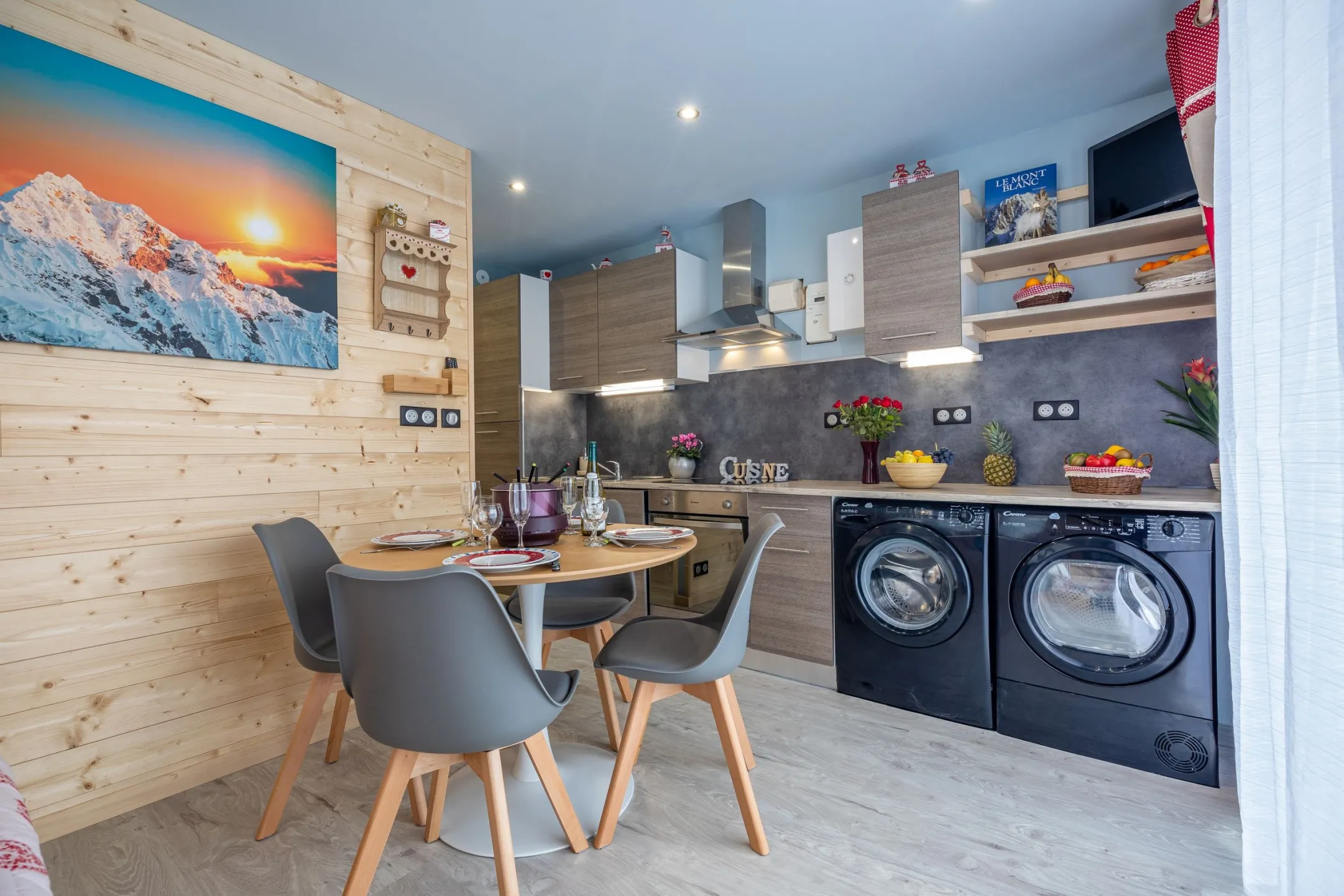 Studio rdc de 24 m2 - chalet individuel - jusqu'à 4 personnes - très proche des pistes