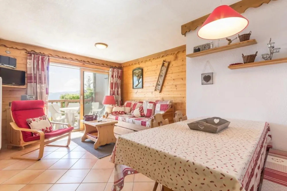 3 pièces 6 personnes chalet chantel