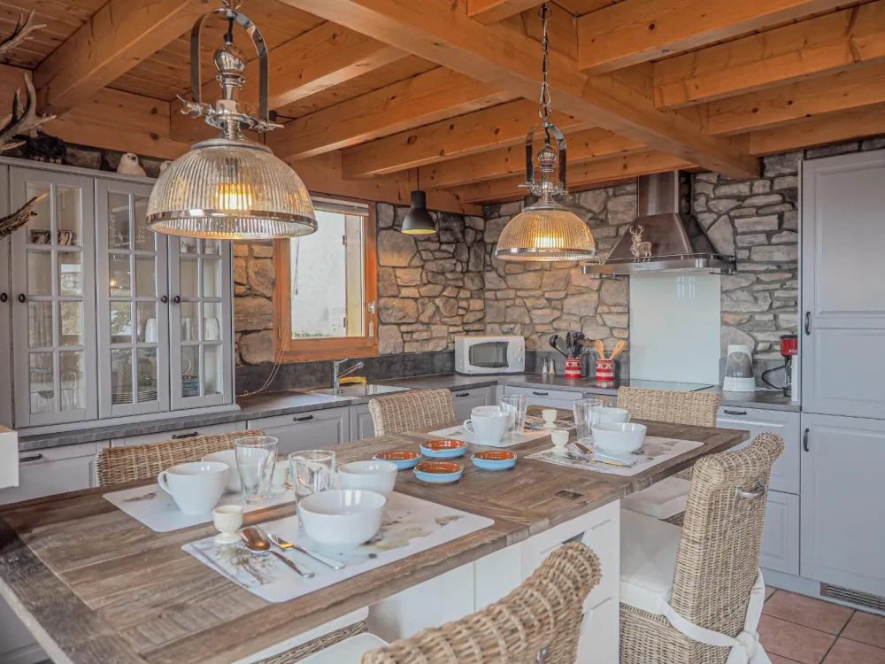 Hunting lodge