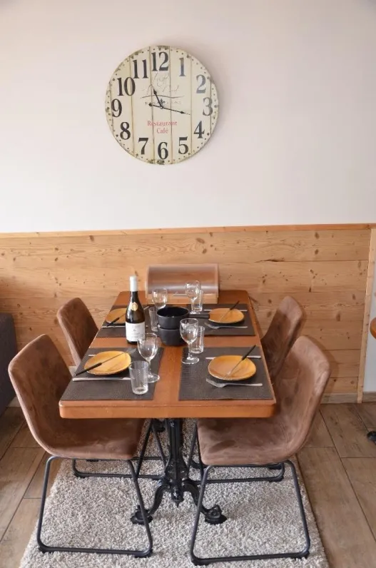 Appartement neuf  4 personnes centre station - 2 chambres