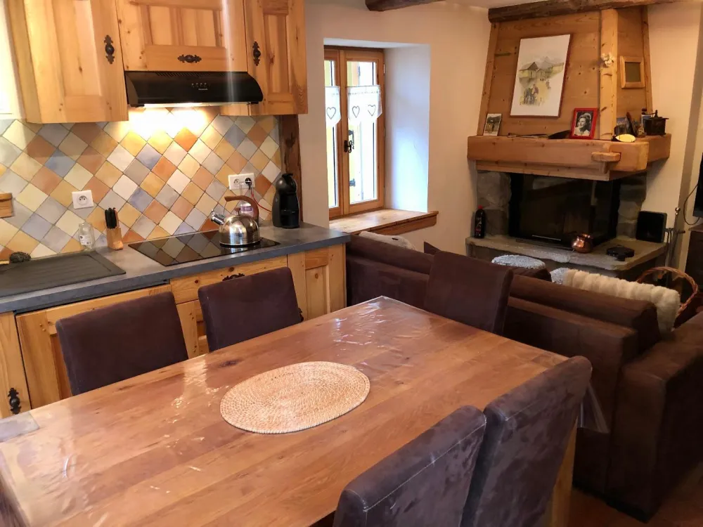 Ref. schwob - appartement en maison de pays rénovée à deux pas des pistes !