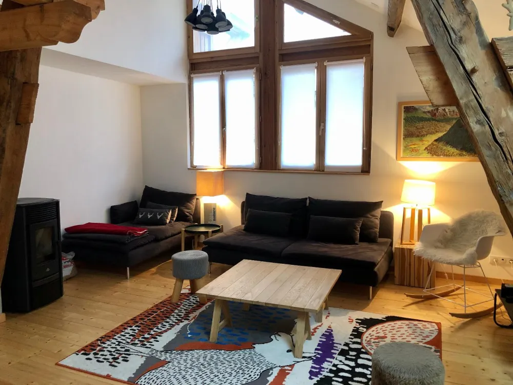 Ref. dumon - magnifique appartement en maison de pays rénovée à deux pas des pistes !