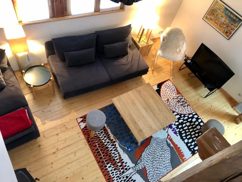 Ref. dumon - magnifique appartement en maison de pays rénovée à deux pas des pistes !