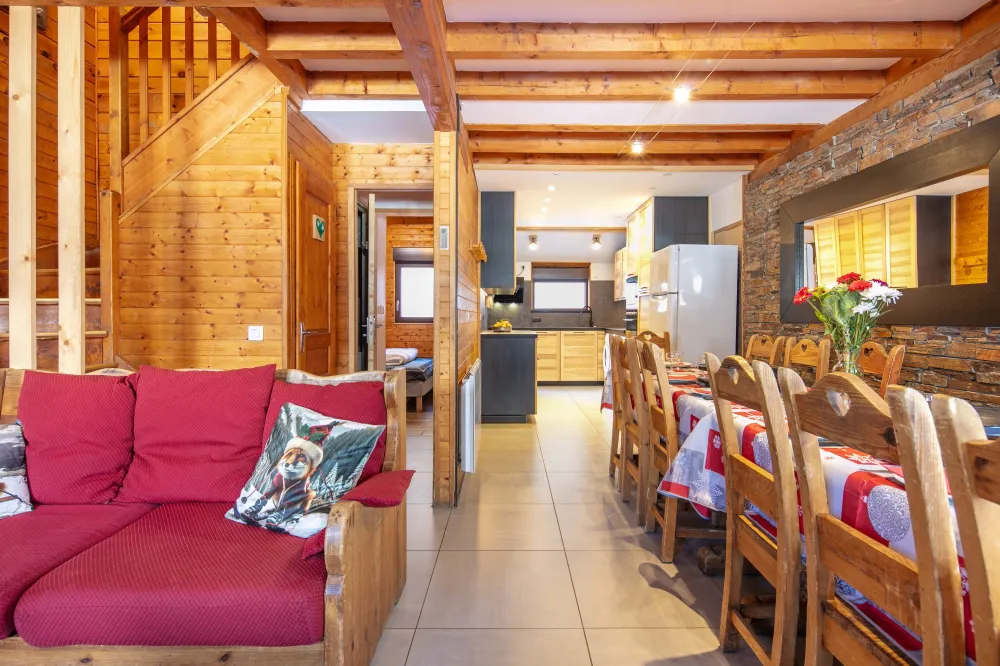 Chalet flocon, skis aux pieds : 5 ch.  12/14 pers.