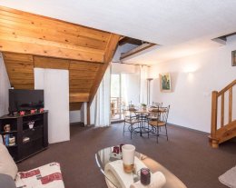 Appartement duplex 6 personnes Saint Lary village WIFI GRATUIT 