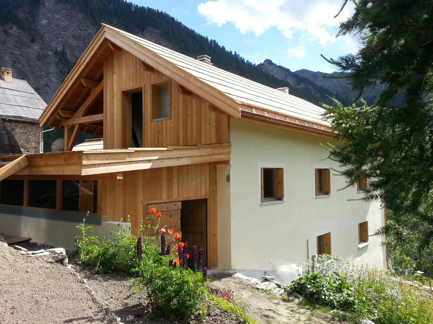 Le chalet Rochebrune, vu du jardin