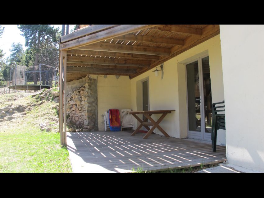 La terrasse en rez-de-jardin