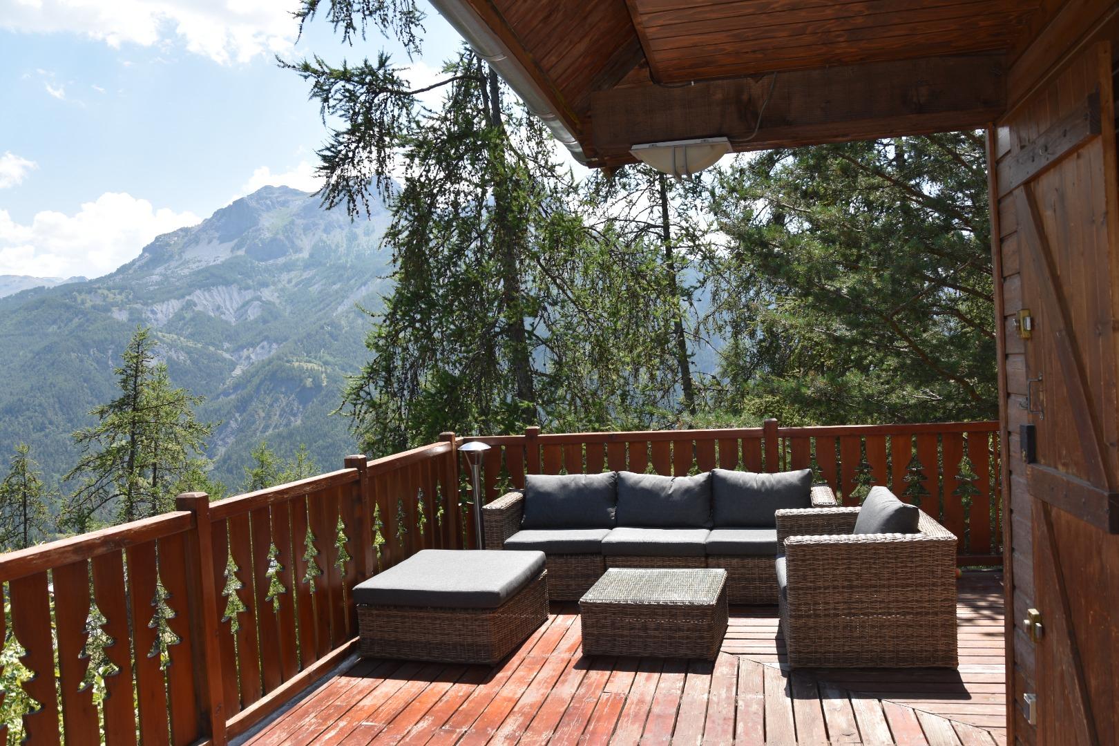 La terrasse fait 50m2