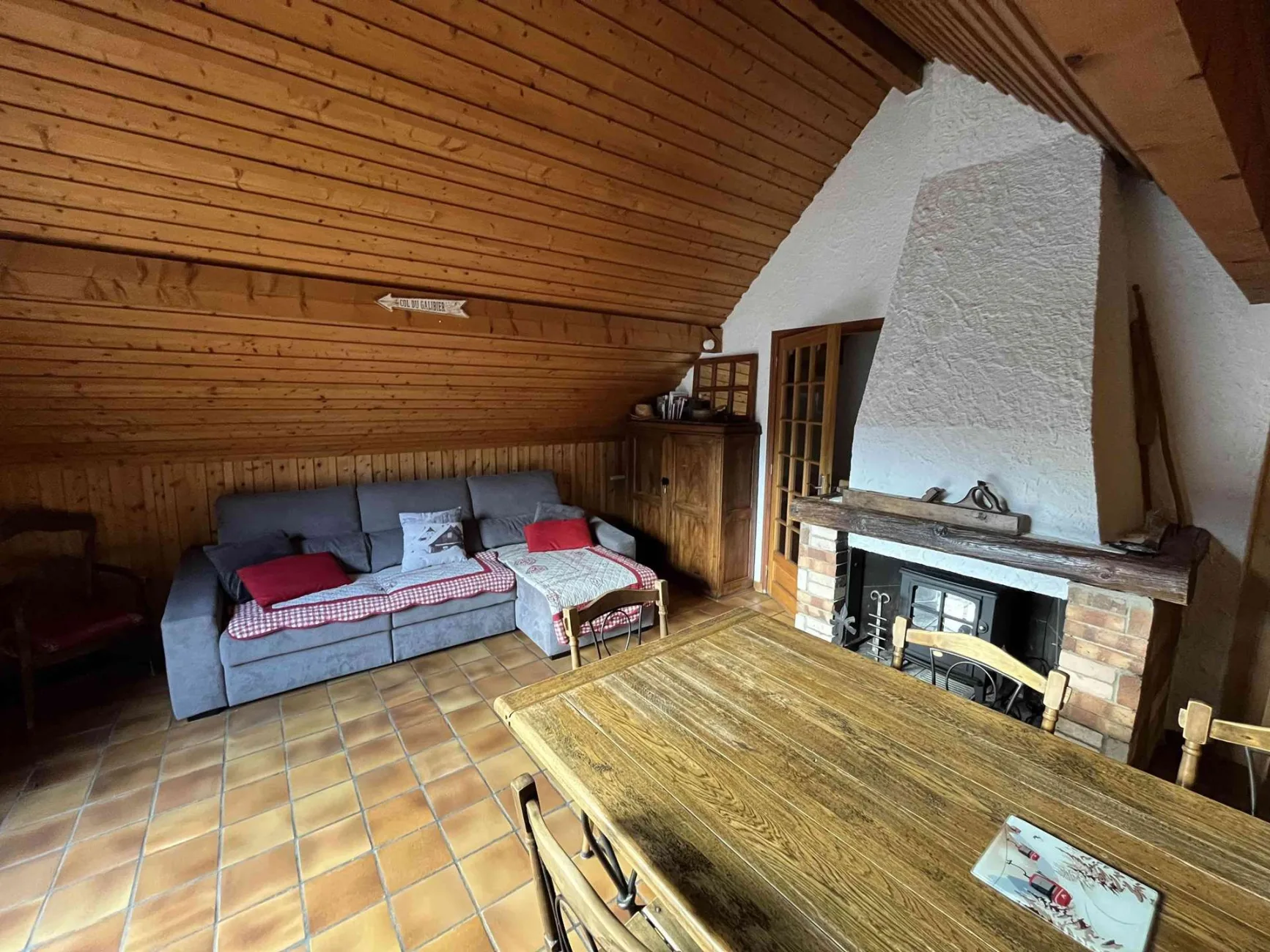 CHALET 8 PERSONNES 4 chambres