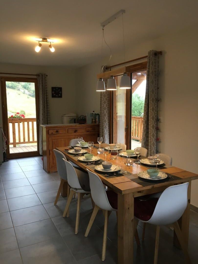 Salle à manger: appareils à raclette, à fondue, plancha, machines à café Nespresso…