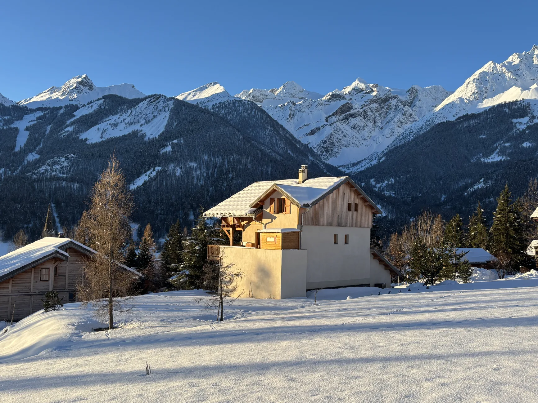 Départ depuis le chalet : pistes de luges, raquettes , ski de  randonnée …