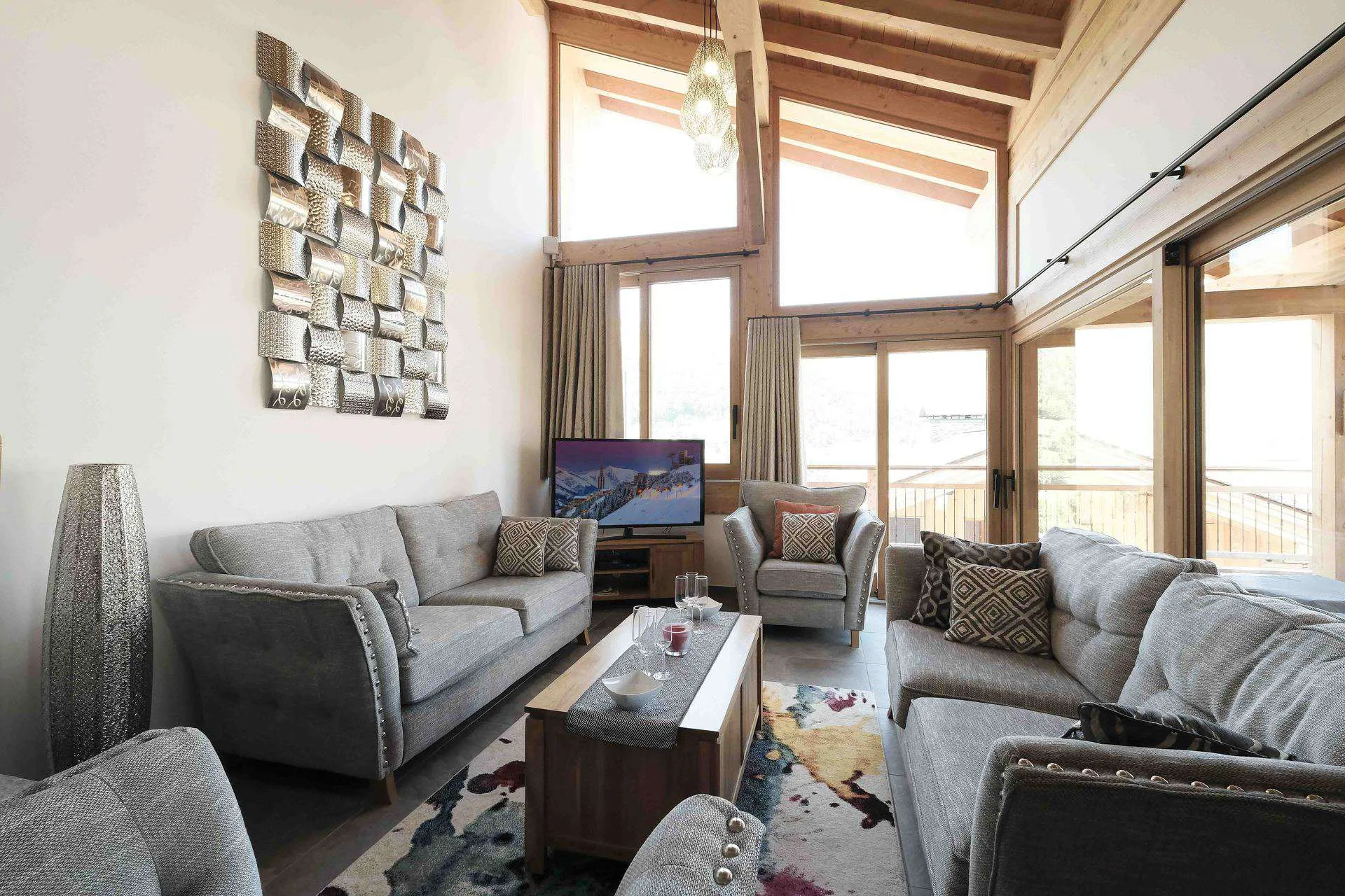 Chalet Tawny
