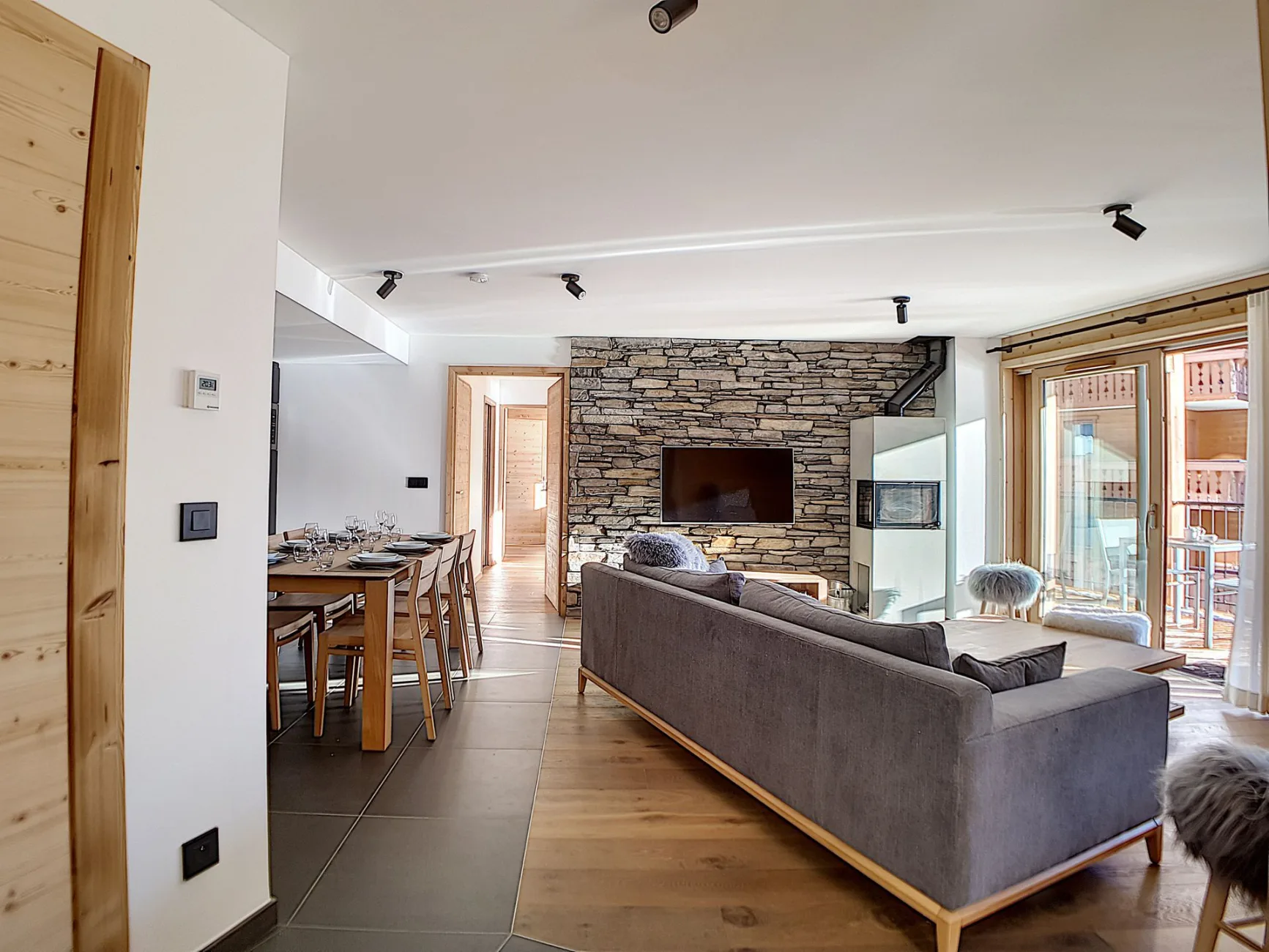 CHALET 2000
