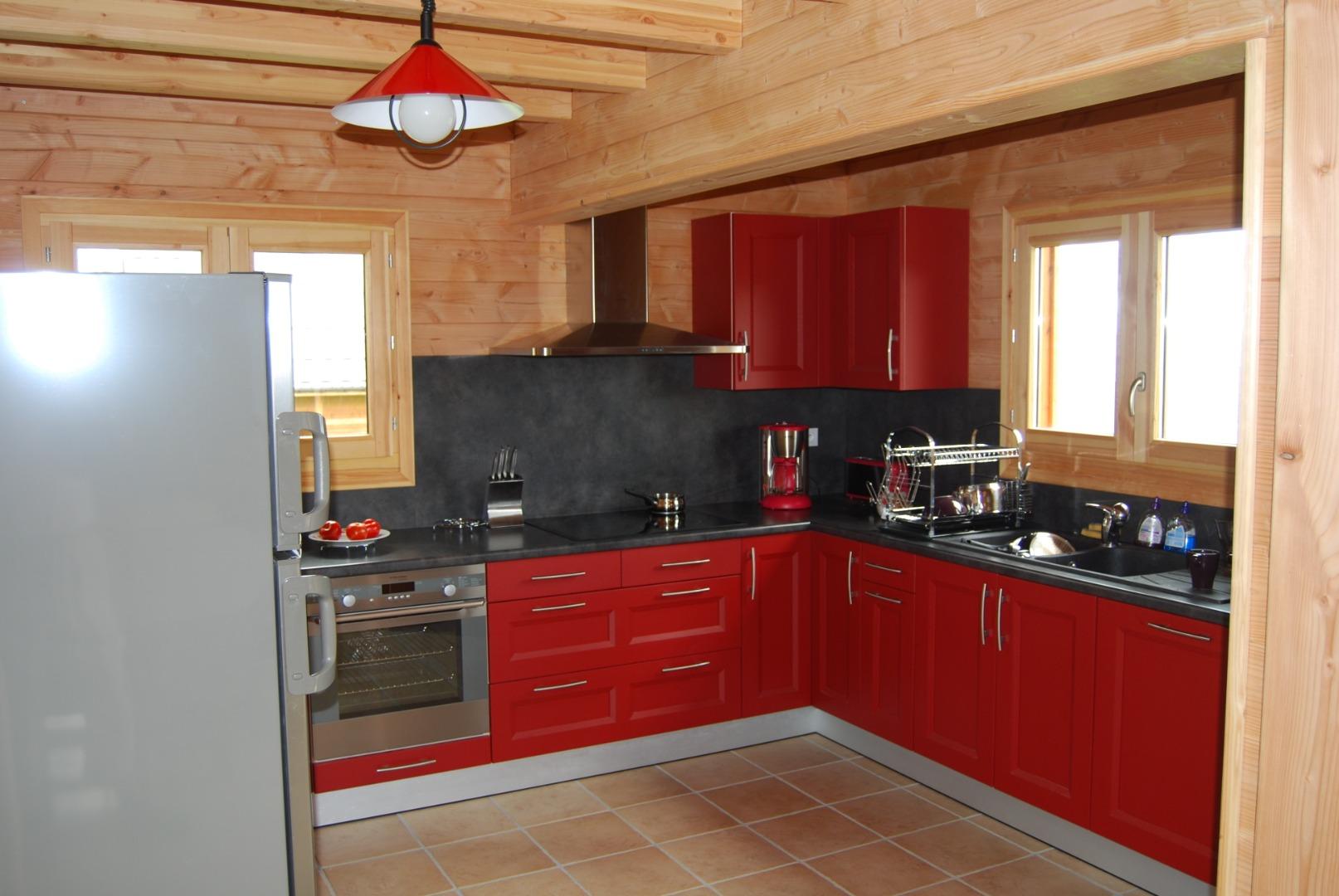 la cuisine spacieuse équipée