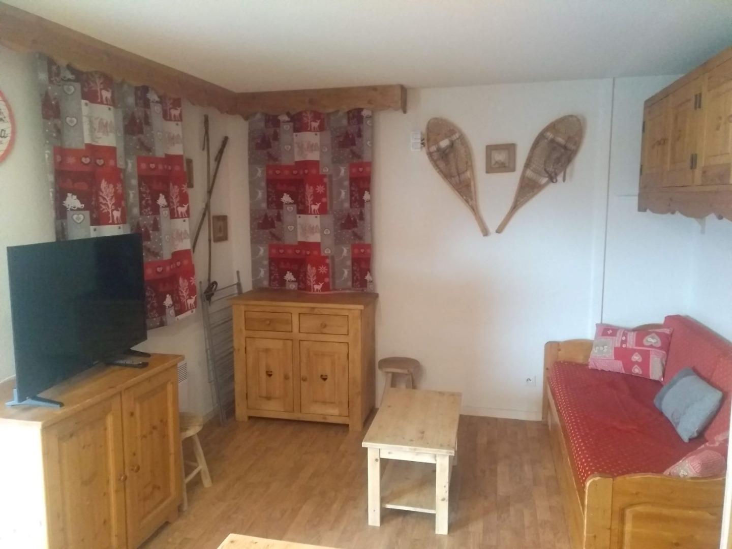 Coin Nuit  avec possibilité de 3ème chambre ( rideau occultant )