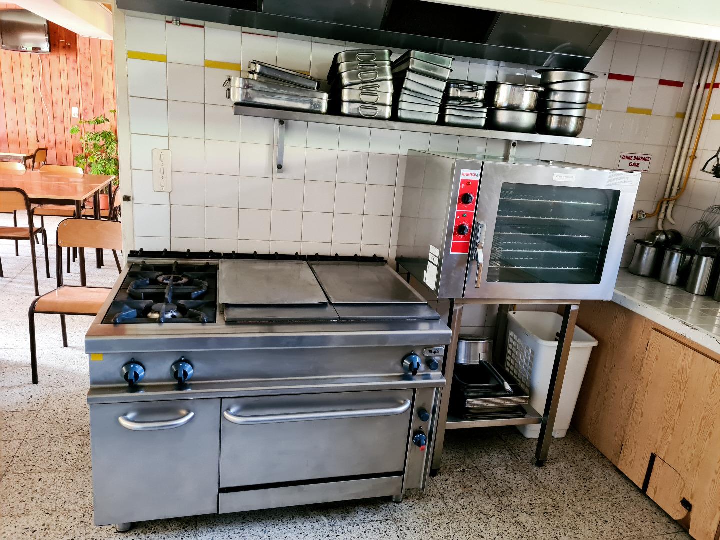 cuisine espace cuisson (RDC)
