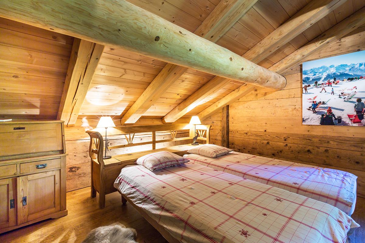 Chambre 2 lits 1 pers