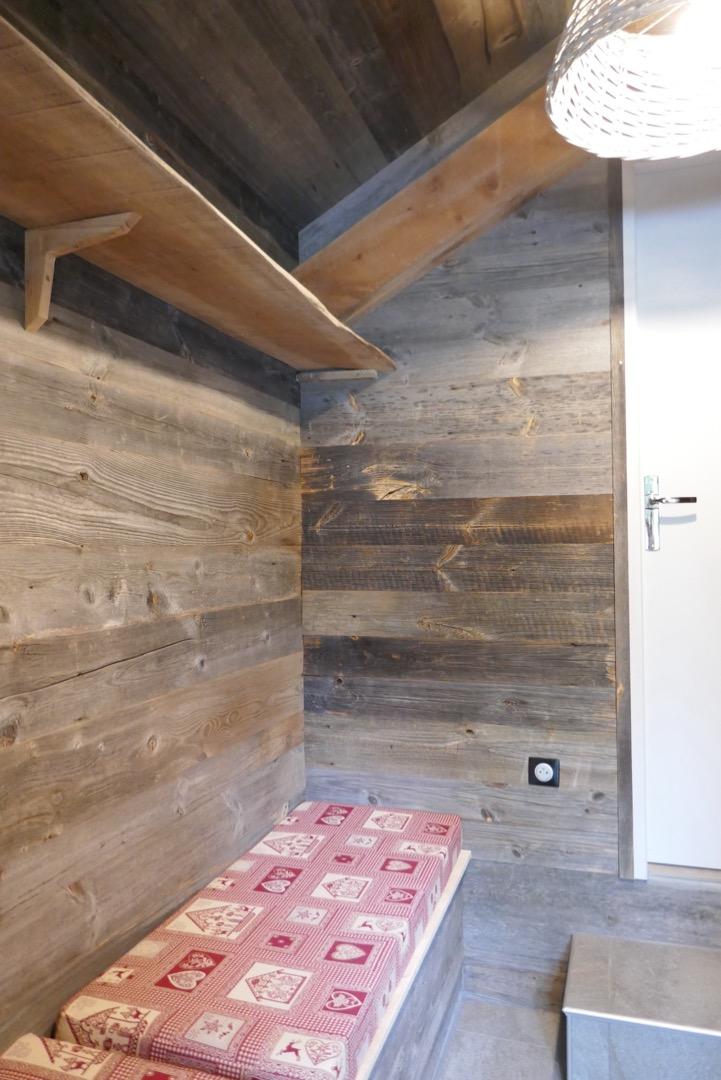 ski room