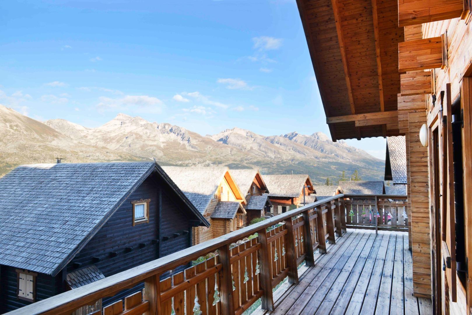 Vue du chalet , sur le balcon