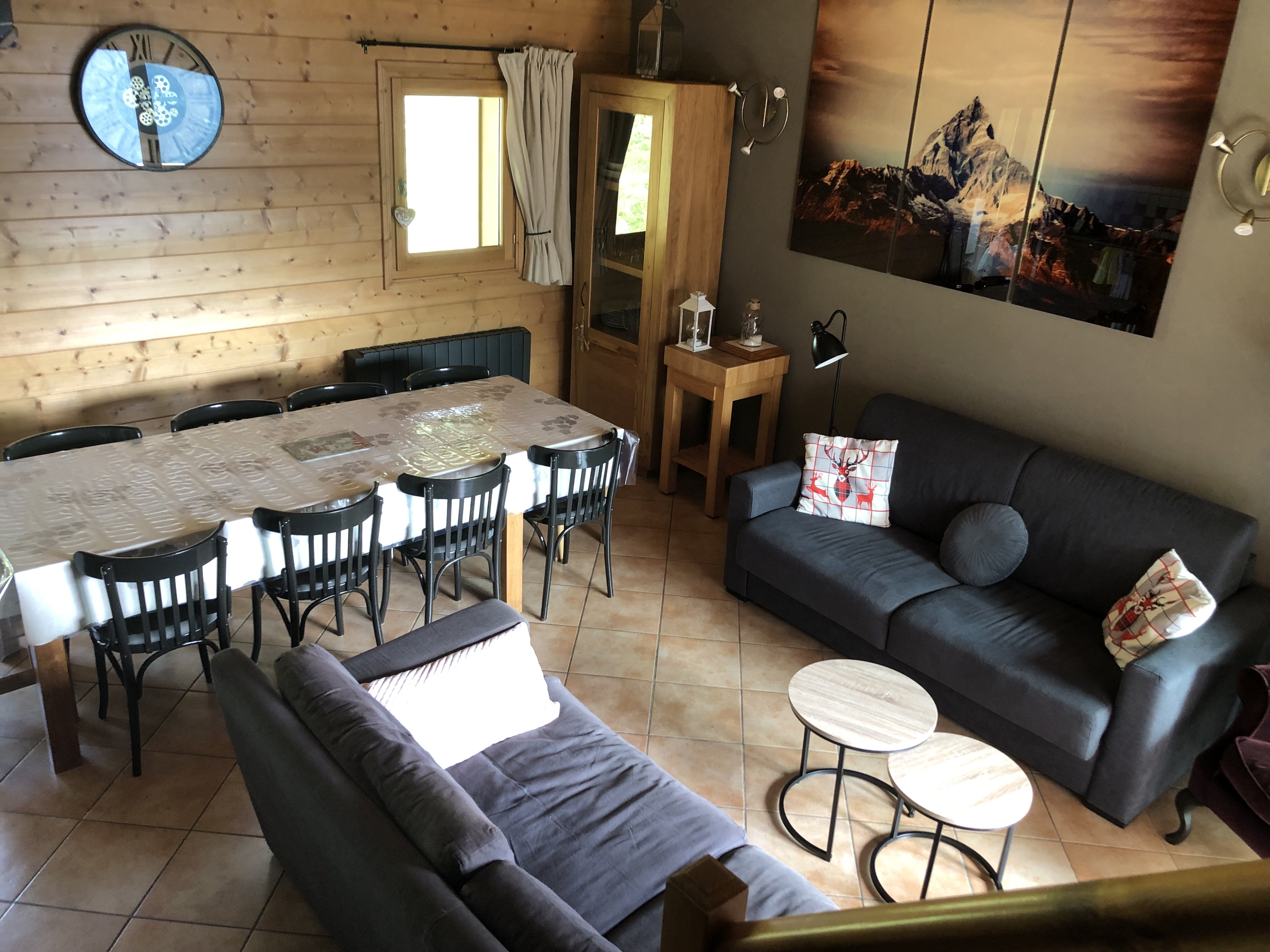 Vue Salon et Salle à manger depuis l'escalier