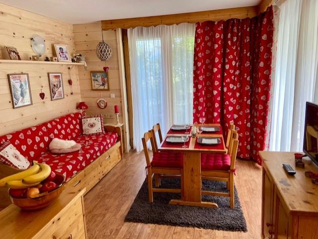 Séjour avec canapé gigogne