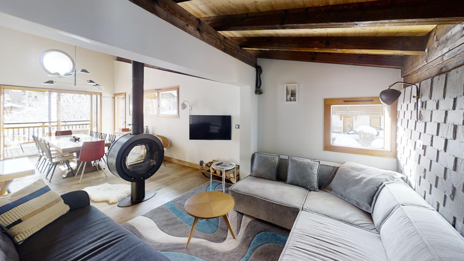 salon cosy autour du poêle à bois