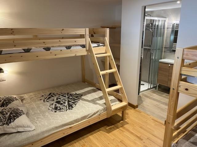 Chambre enfants avec sdb