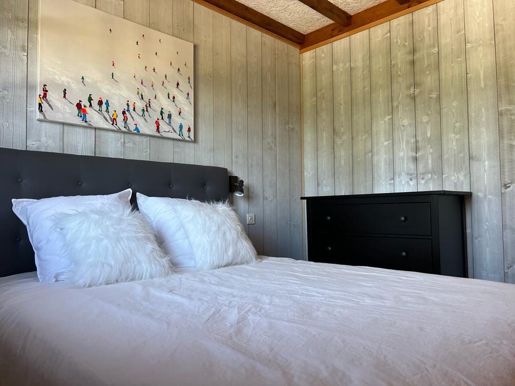CHAMBRE 1 ETAGE