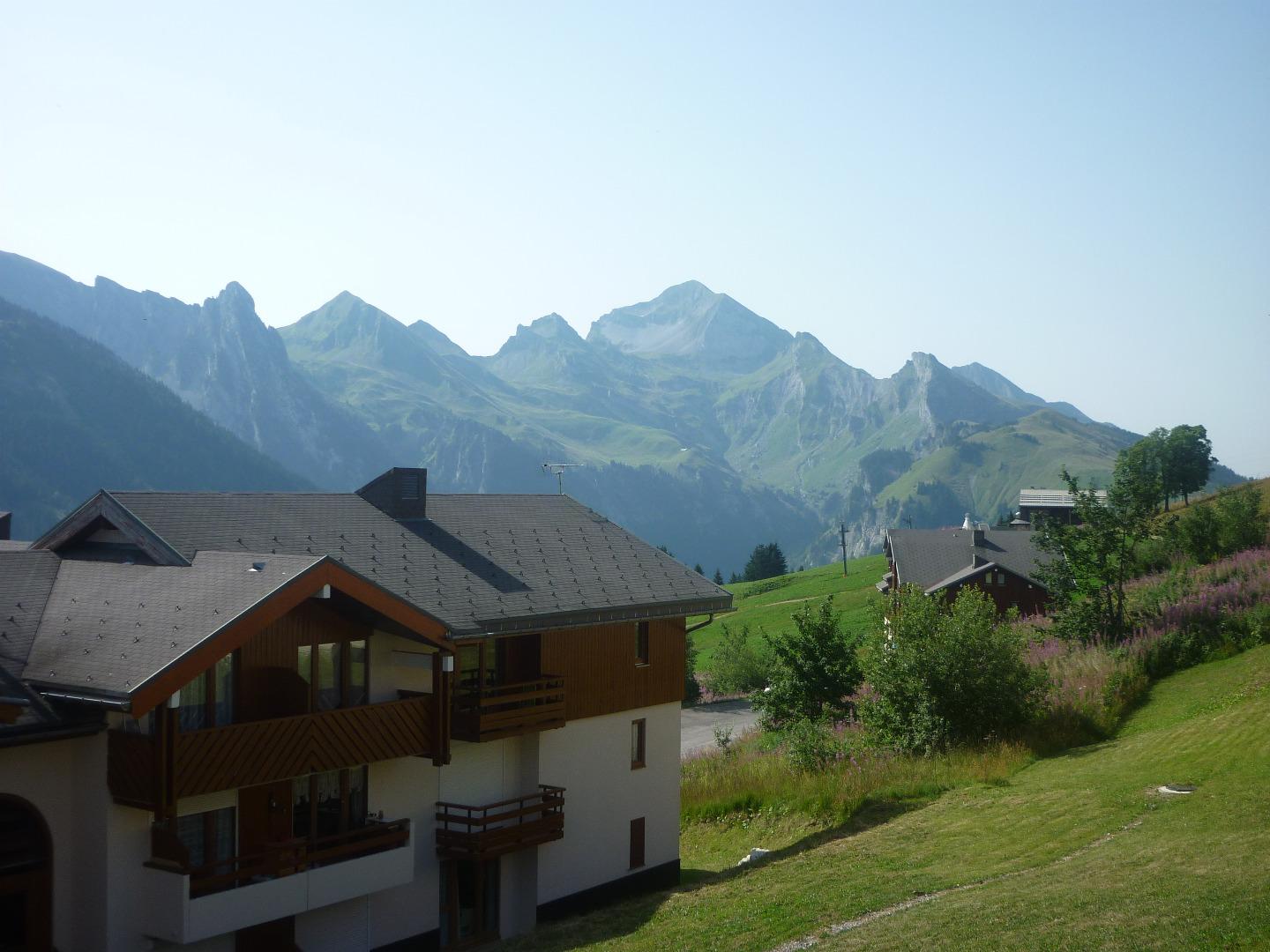 montagne en été
ETE
