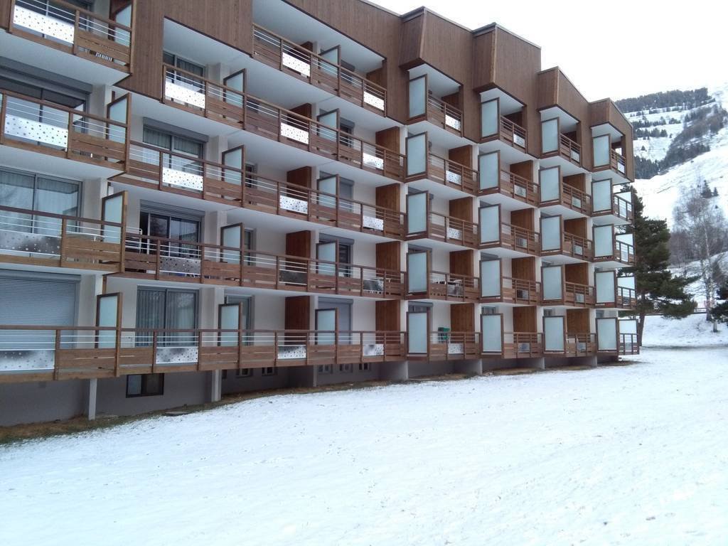 RESIDENCE COTE BRUNE II - PLEIN SUD ACCES DIRECT PISTE -  HYPER CENTRE -100 M RUE PRINCIPALE -