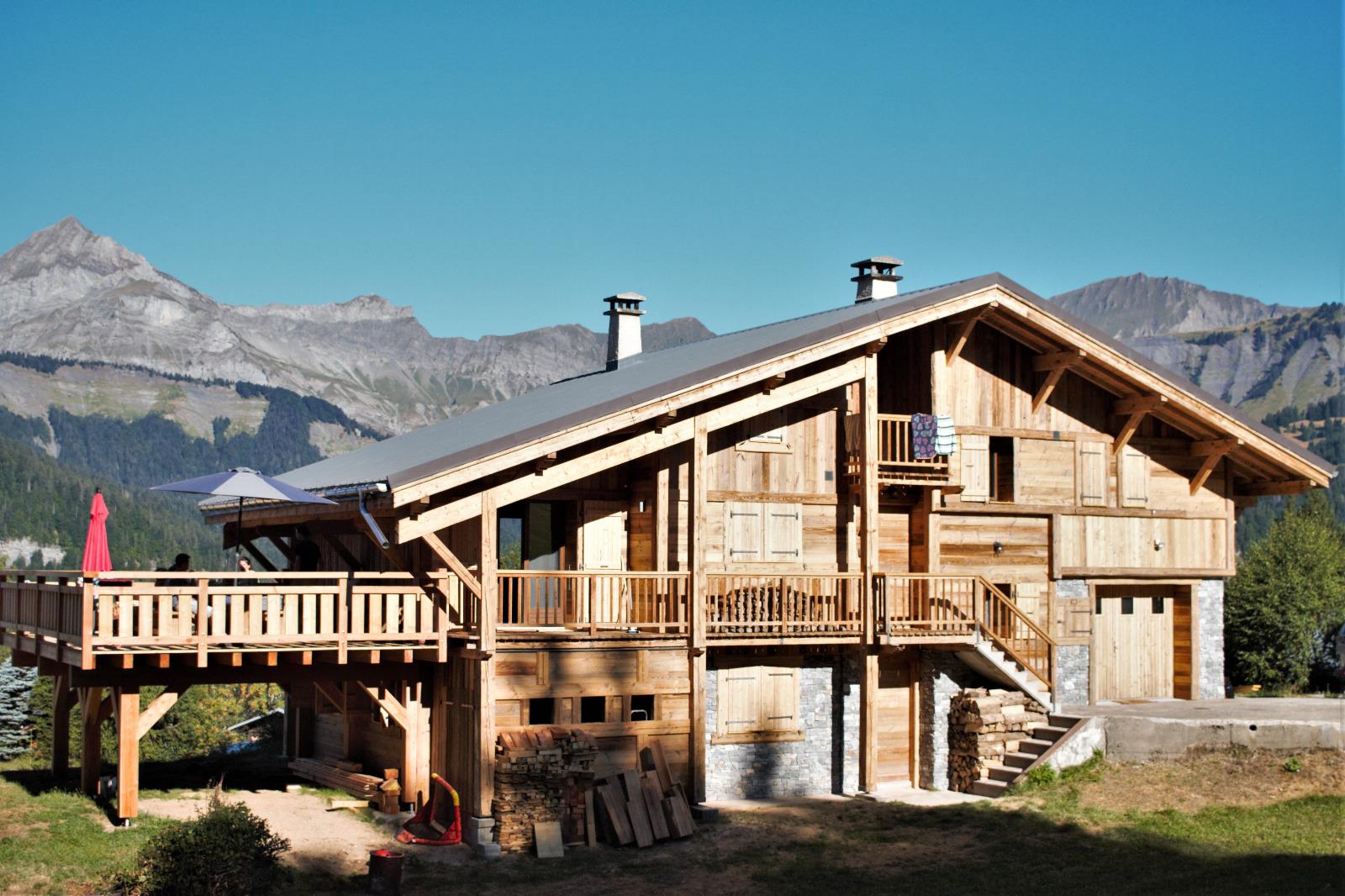 Le chalet après rénovation de la façade extérieure à l'été 2022