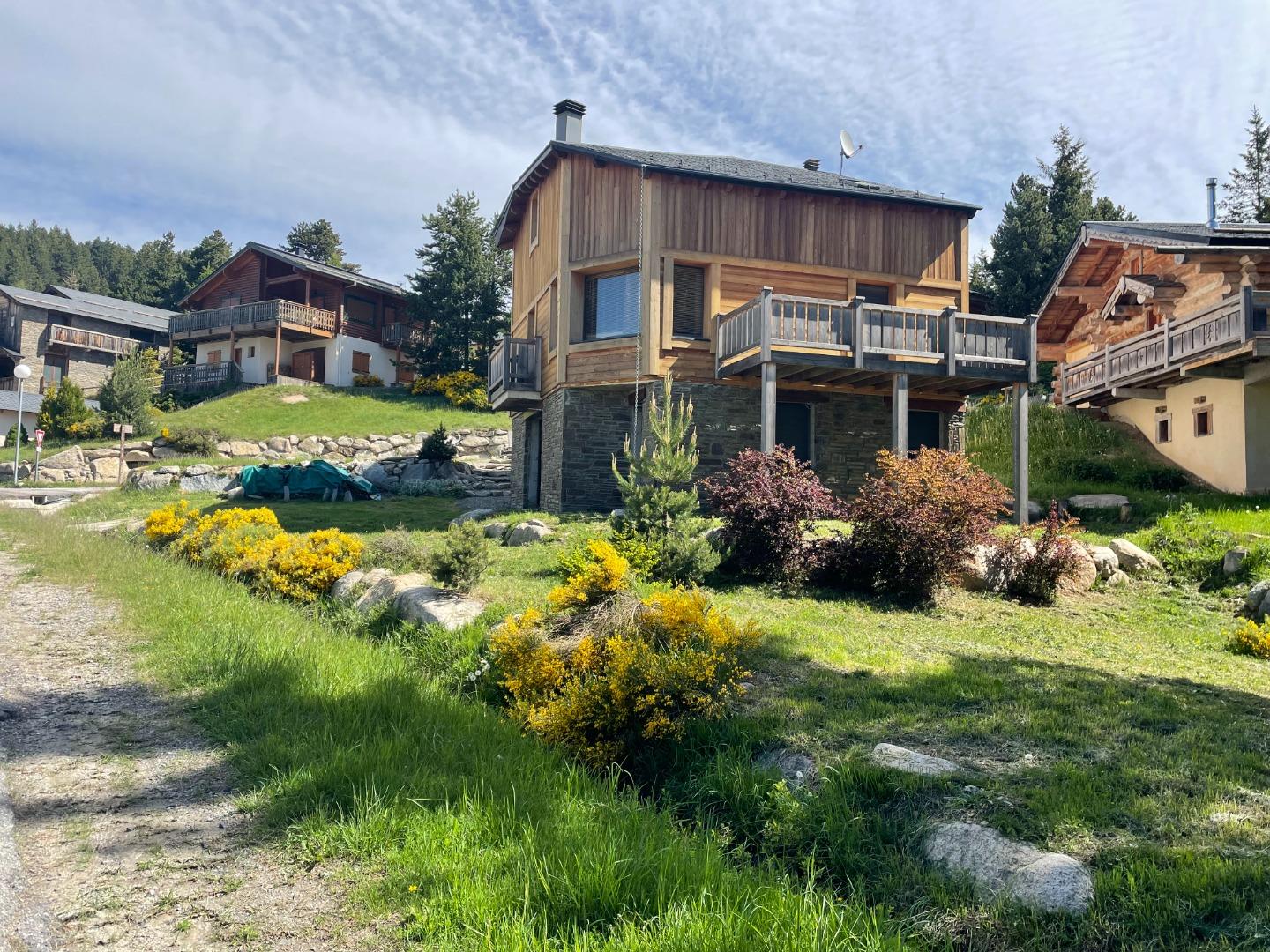 Les  Silènes  Logement 8 personnes dans Chalet