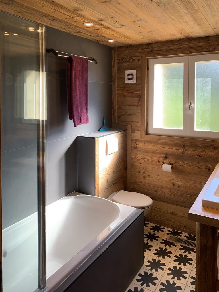 Salle de bains de la chambre 1