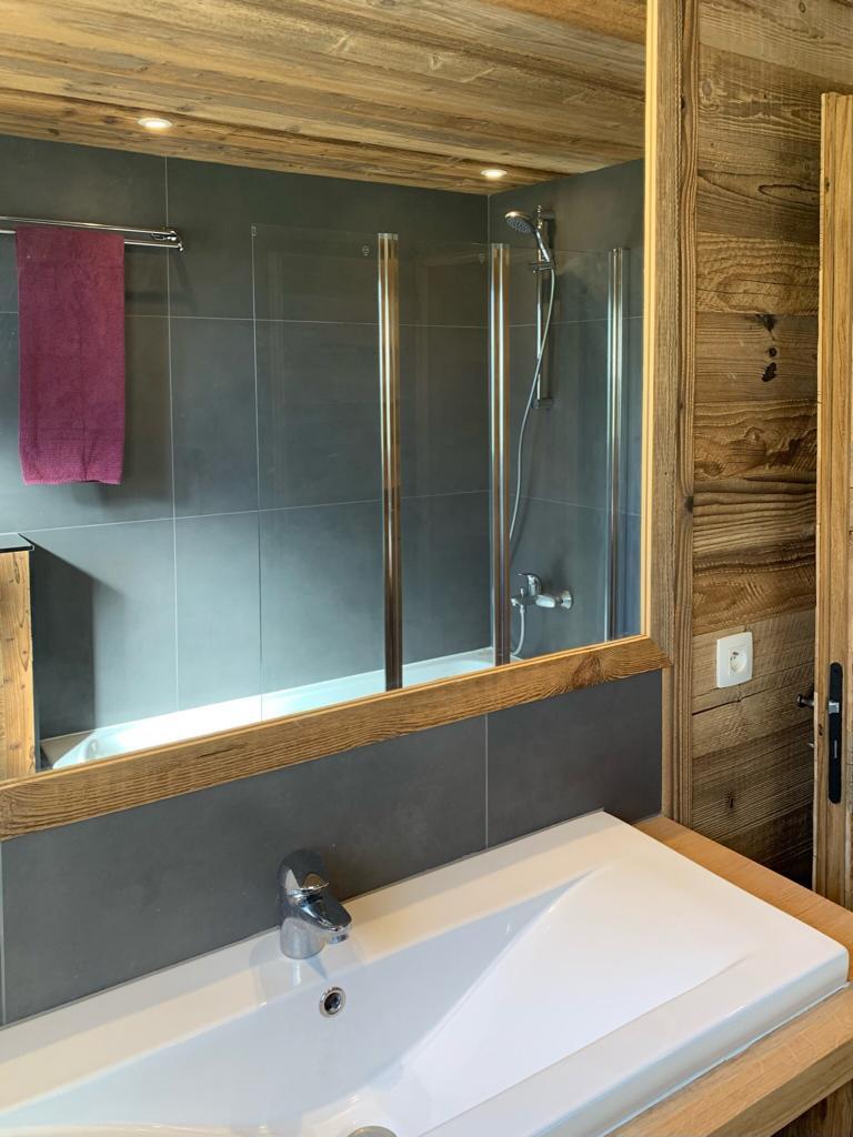 Salle de bains de la chambre 1