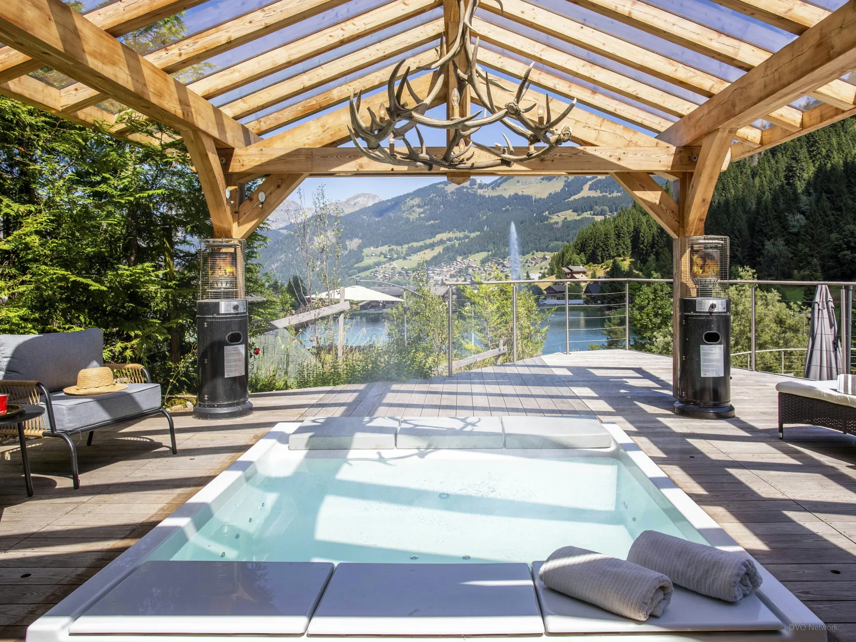 Jacuzzi