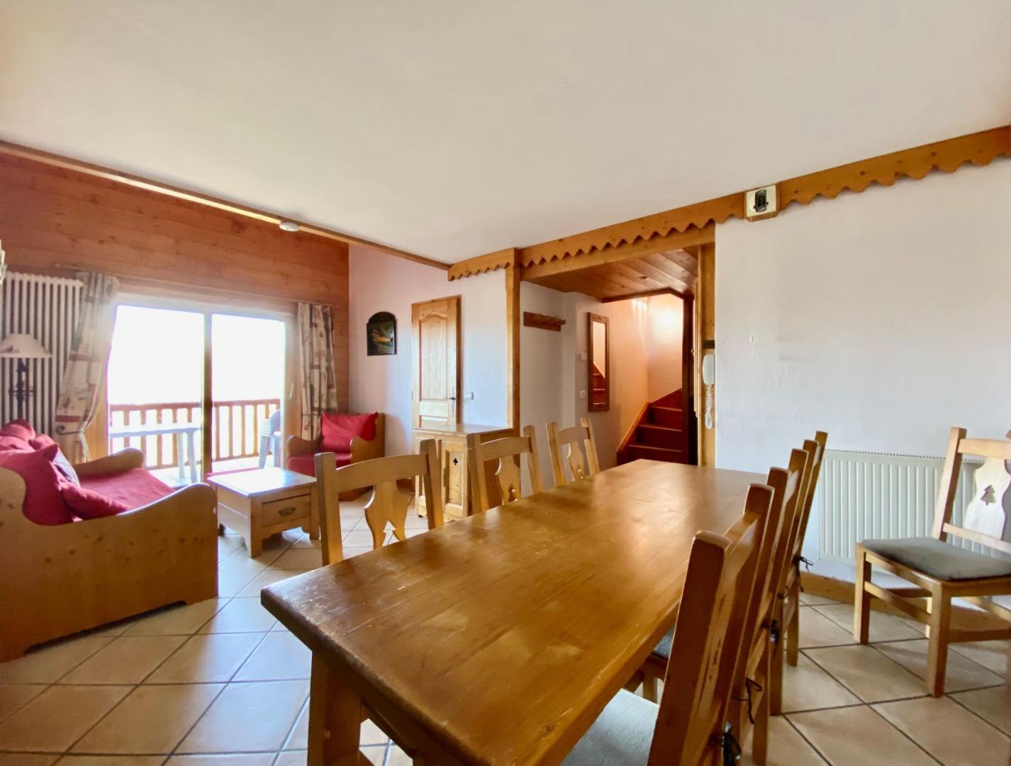 Séjour en double hauteur sur terrasse