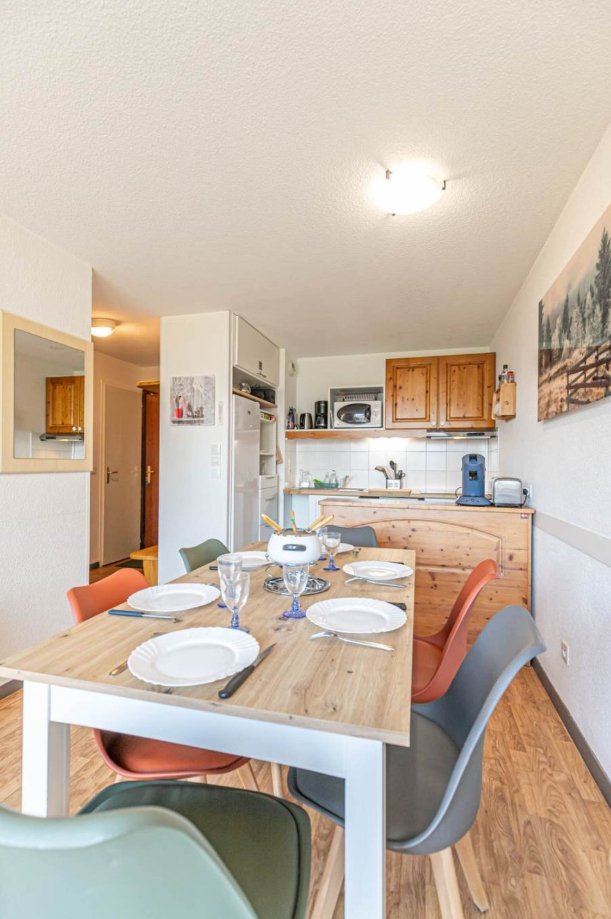 Pièce principale et cuisine