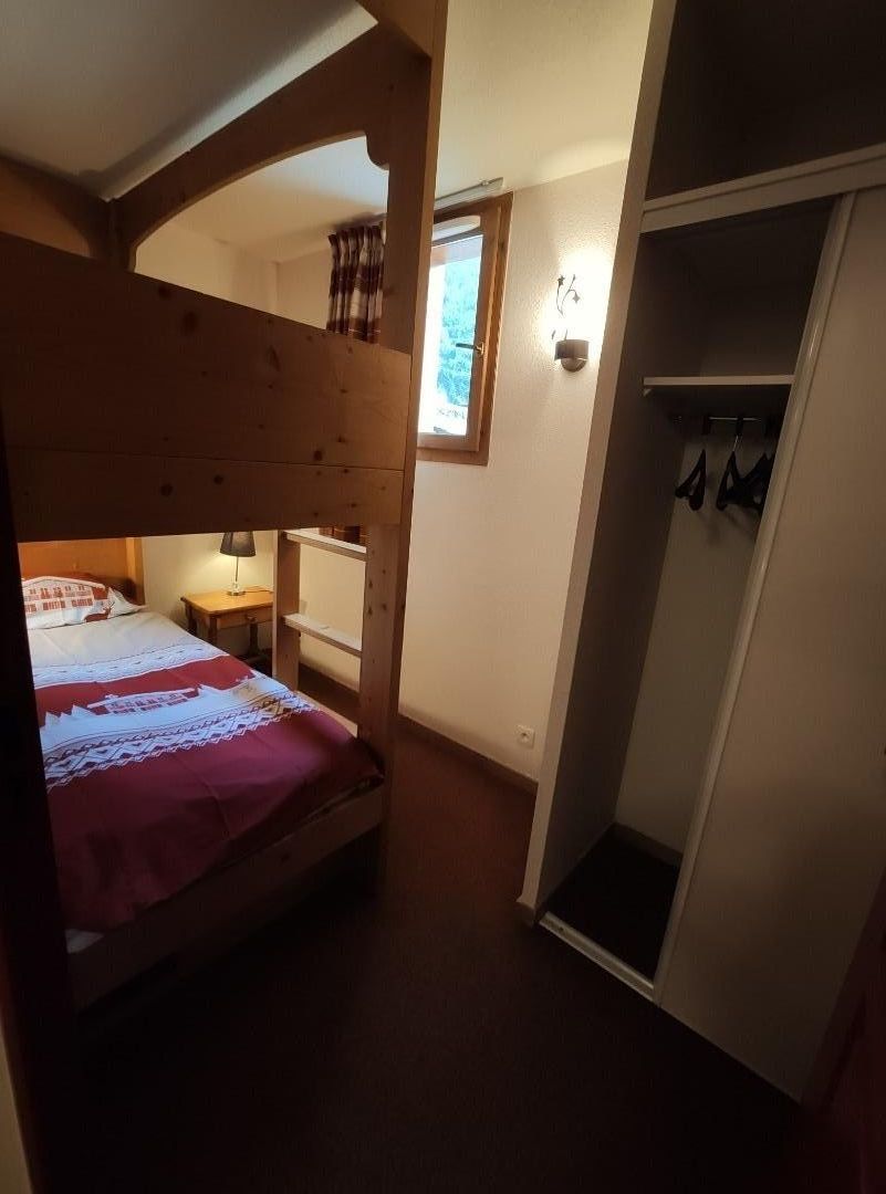 Chambre 2 lits superposés