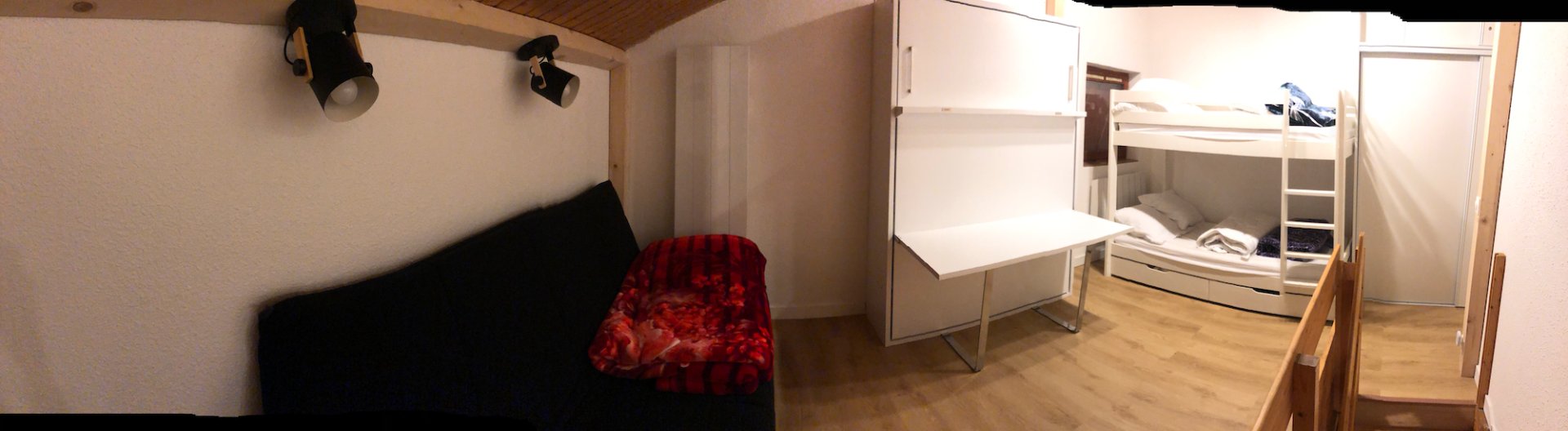 Photo panoramique de la mezzanine