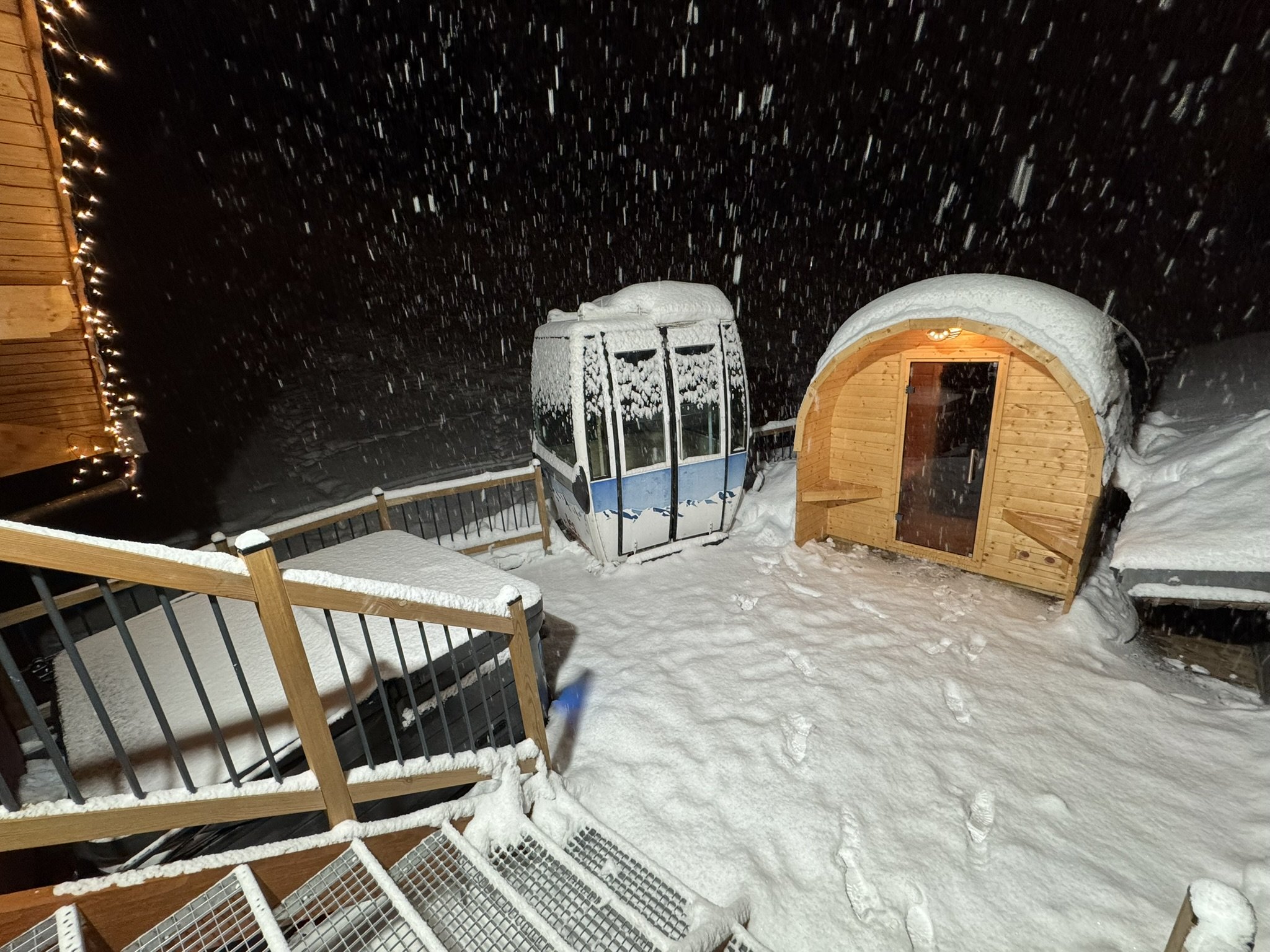 Sauna et jacuzzi privés extérieurs