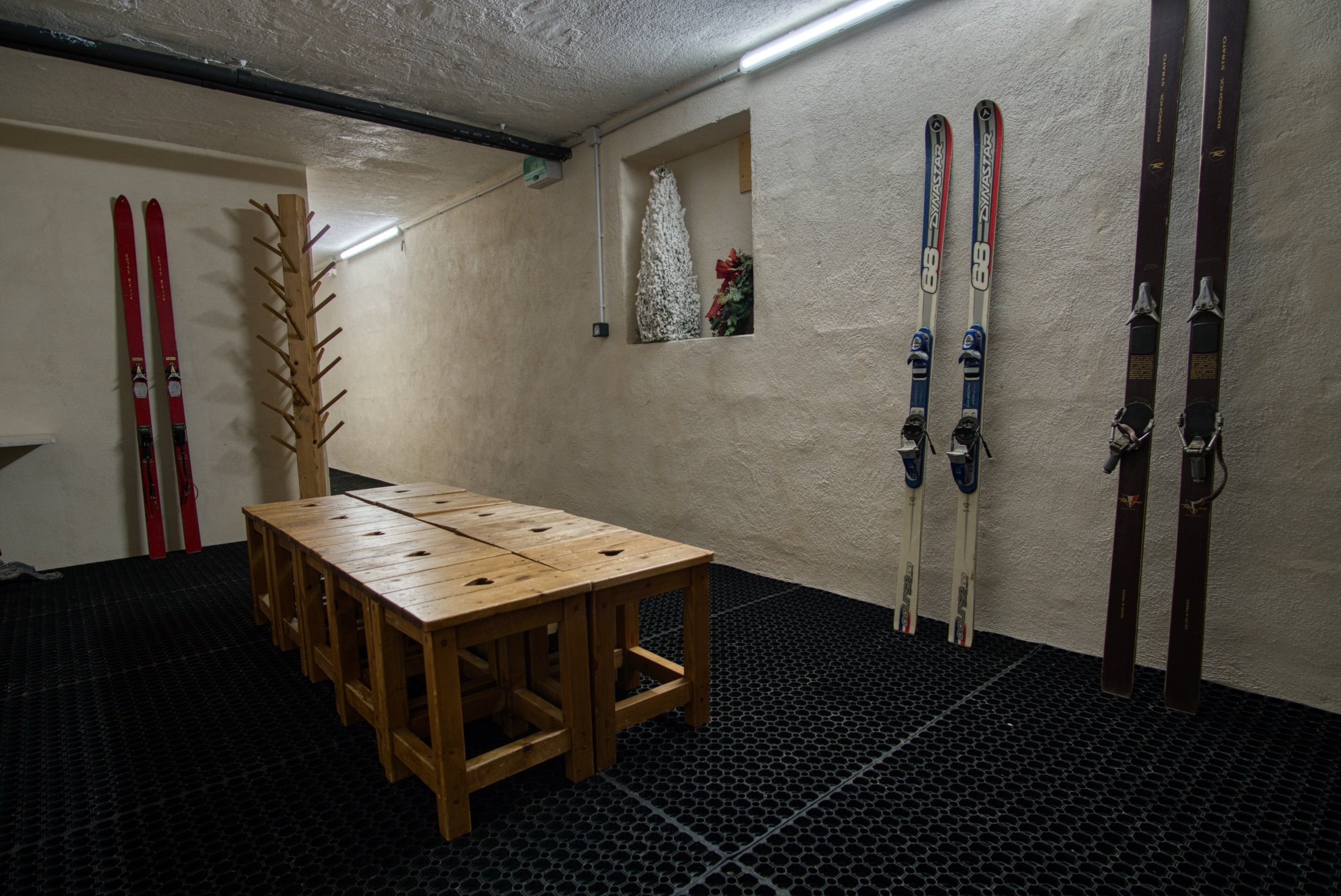 SKIROOM & SÈCHES CHAUSSURES
