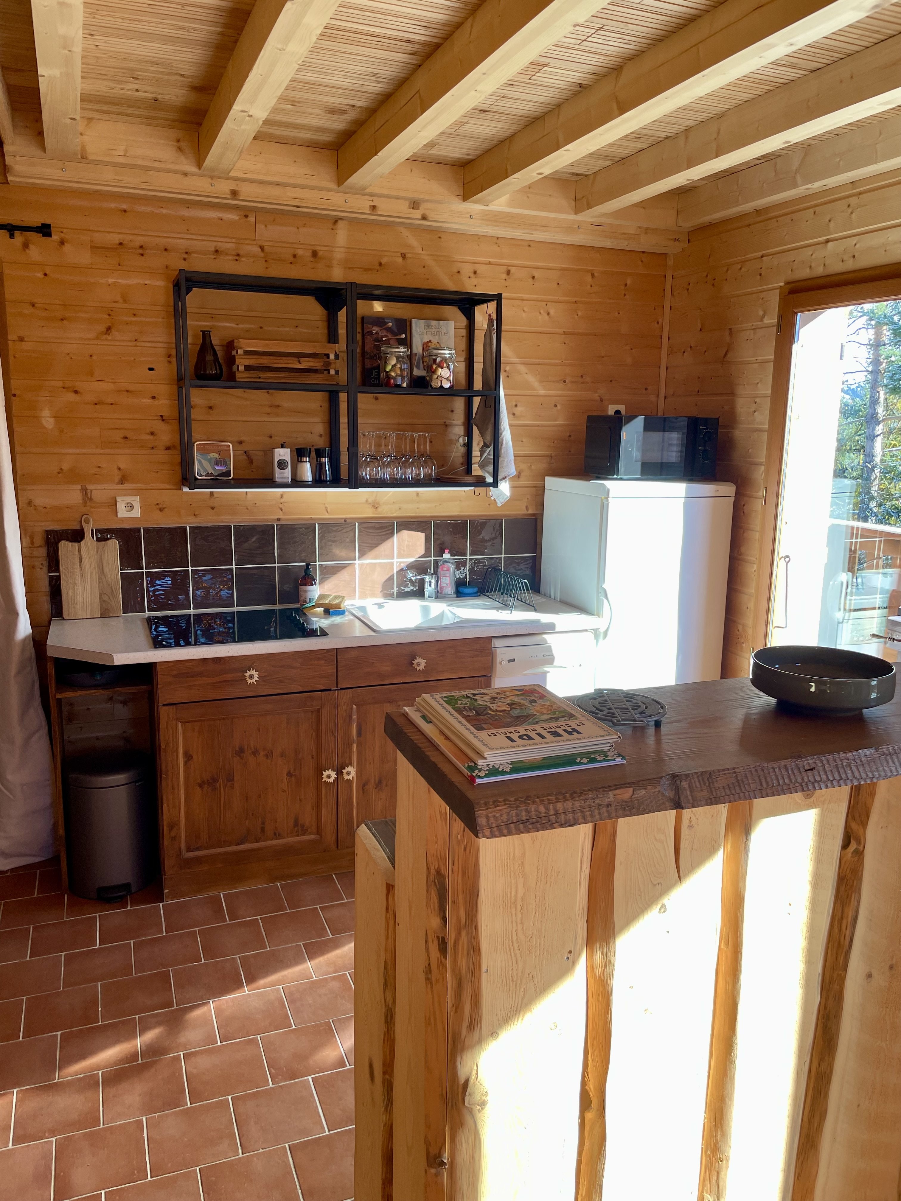 Cuisine avec accès terrasse