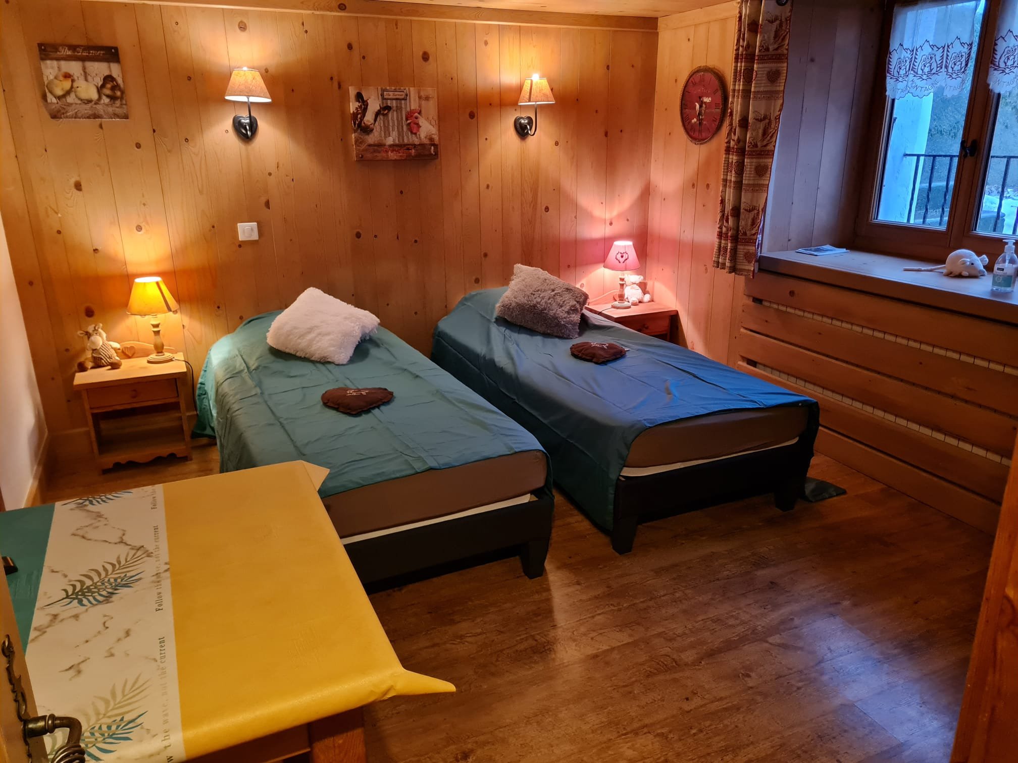 Chambre avec 2 lits de 90 x 200 