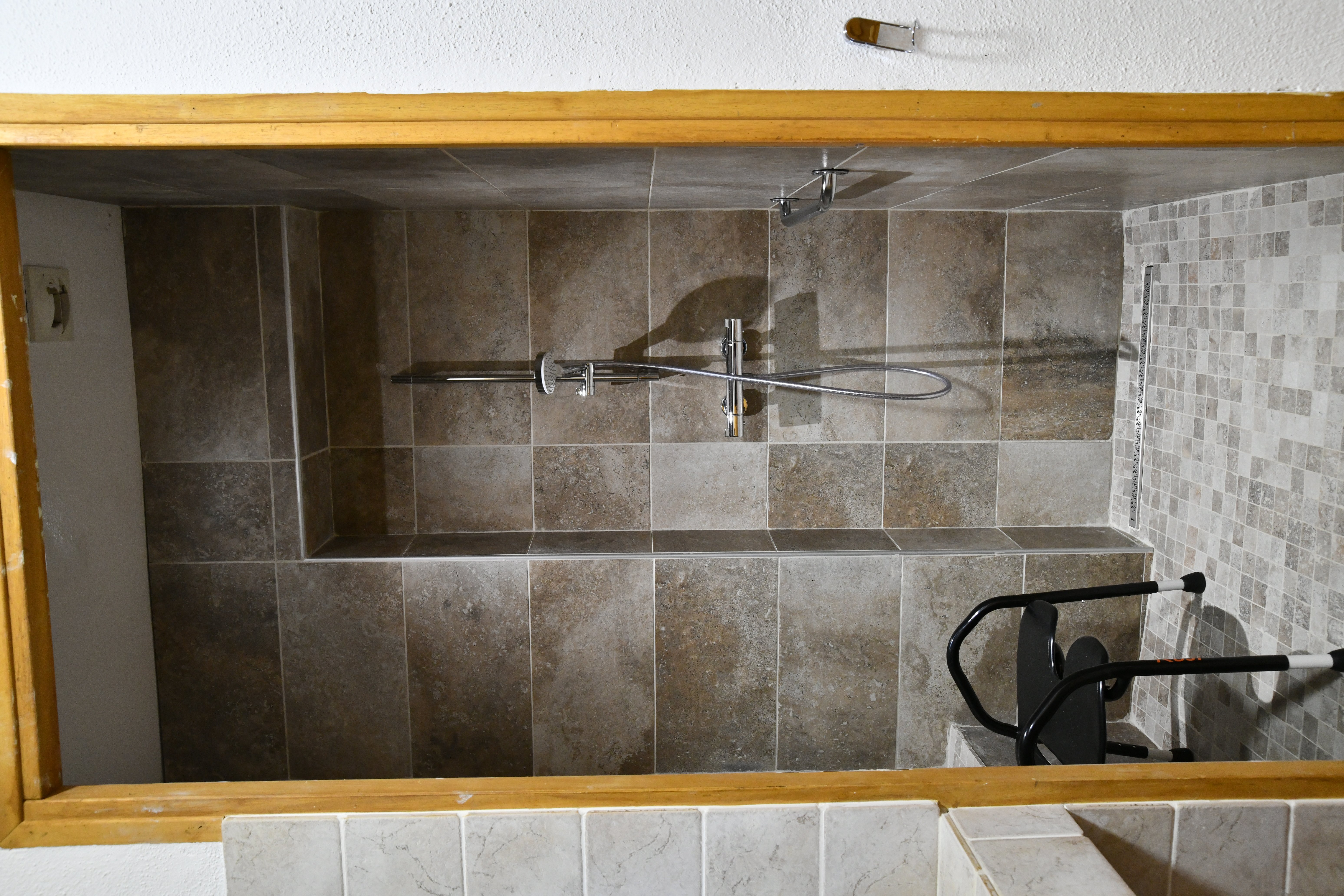 salle de bain PMR