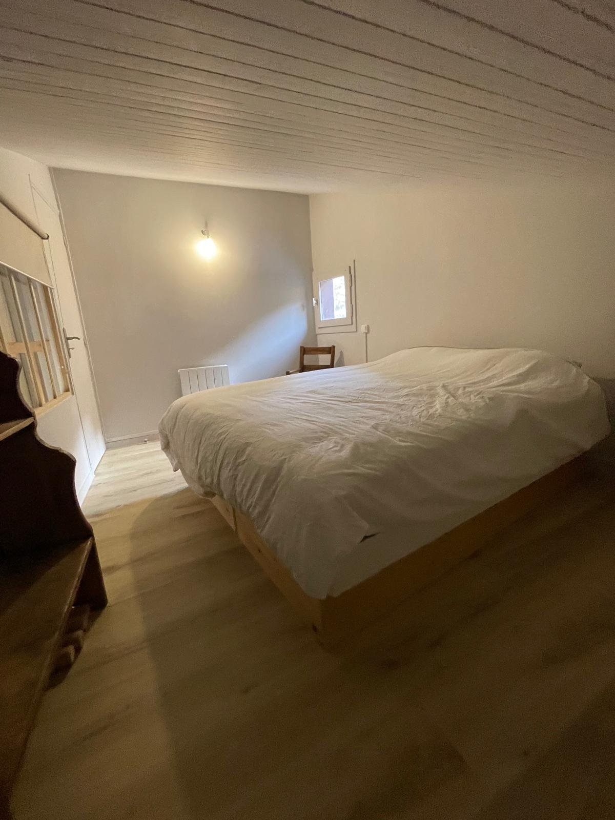 Chambre avec lit double 160cm