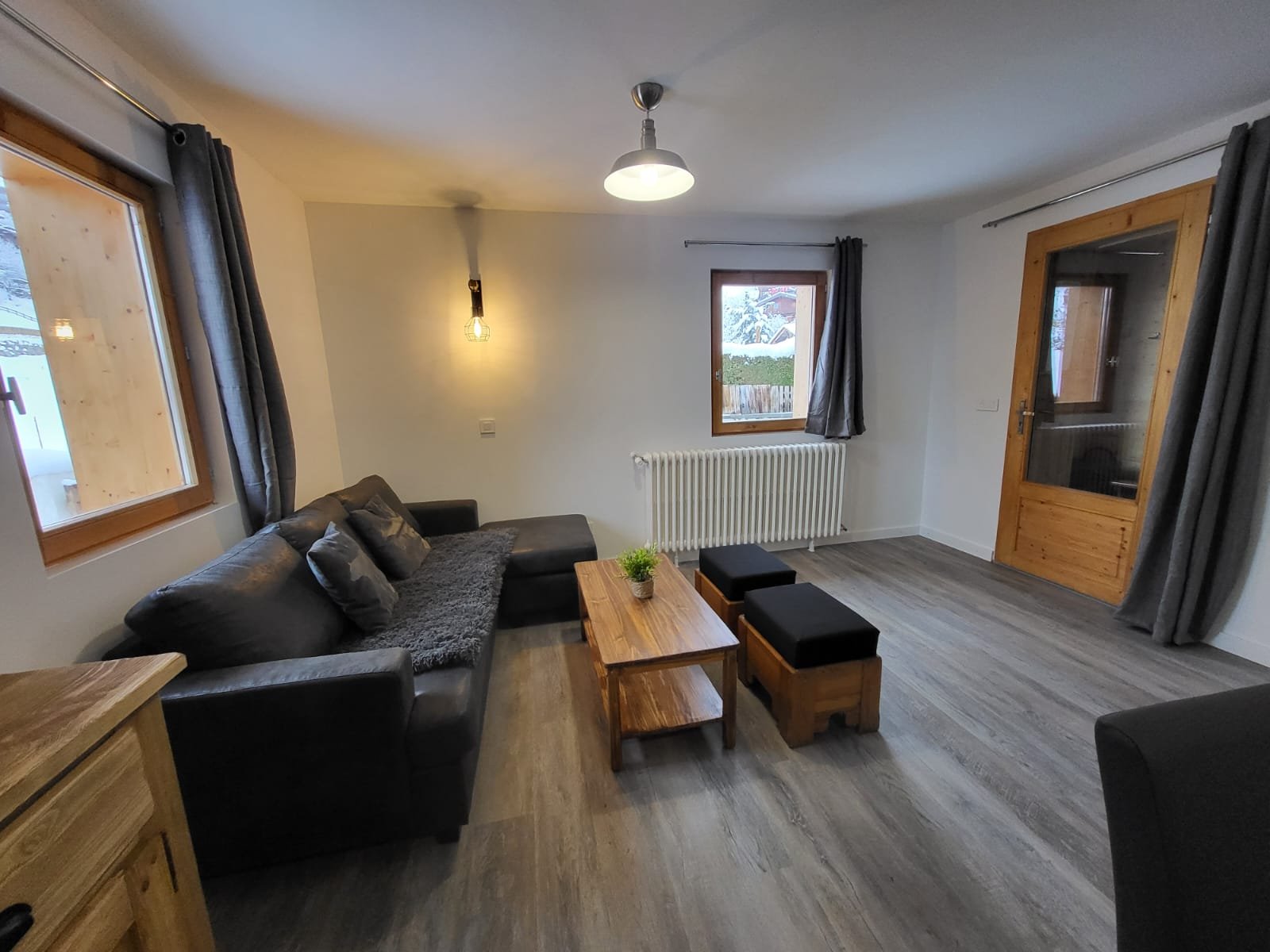 spacieux salon pour 6 personnes
