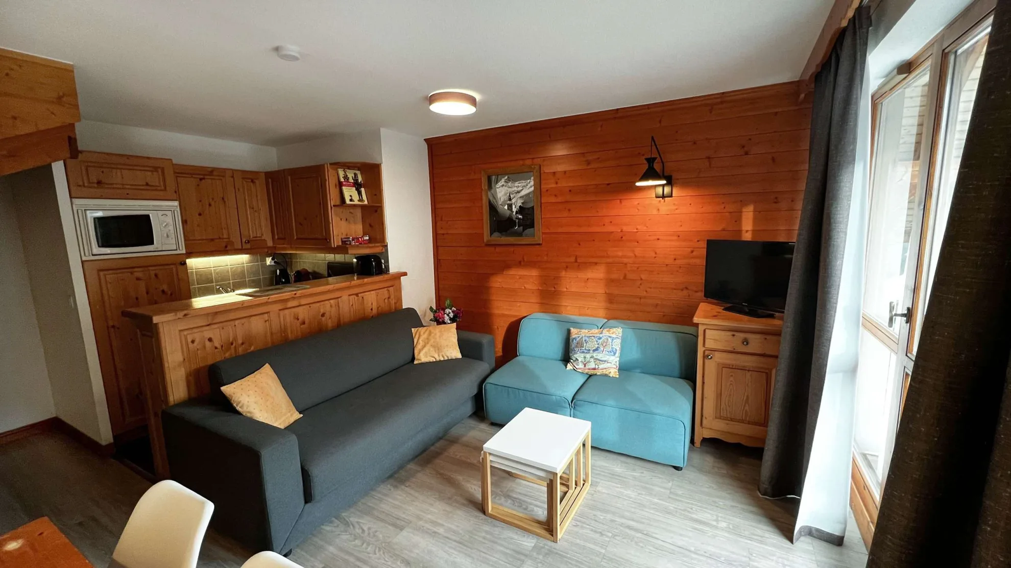 APARTEMENT 6 PERSONNES PROCHE PISTES